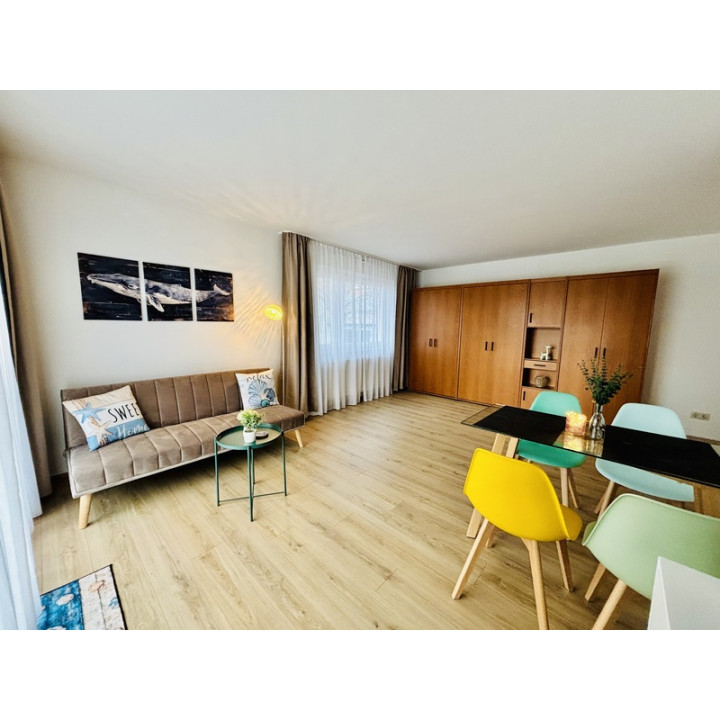 2 - Raum Kaj&uuml;te mit Balkon